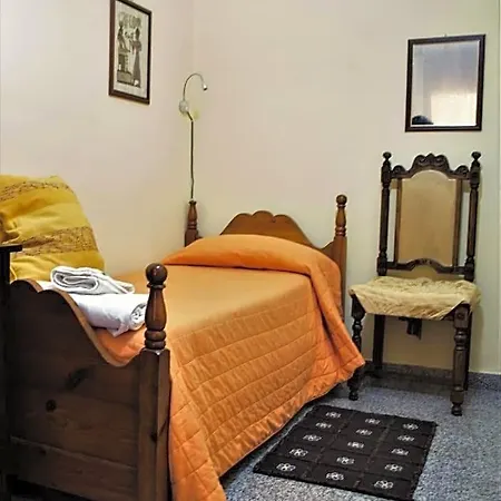 לינה וארוחת בוקר Il Tuo Letto Sullo Stretto 3*