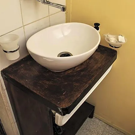 Il Tuo Letto Sullo Stretto לינה וארוחת בוקר רג'יו די קאלאבריה