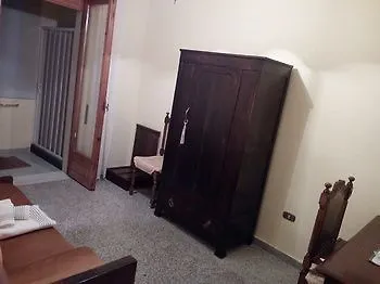 לינה וארוחת בוקר Il Tuo Letto Sullo Stretto רג'יו די קאלאבריה