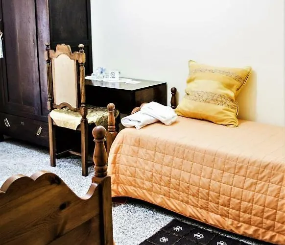 Bed & Breakfast Il Tuo Letto Sullo Stretto 3*
